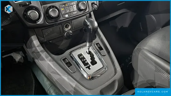 KGM - SSANGYONG KORANDO 4WD LT 11-SEATER