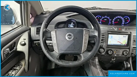 KGM - SSANGYONG KORANDO 4WD LT 11-SEATER