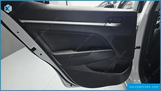 HYUNDAI ELANTRA (AVANTE) 1.6
