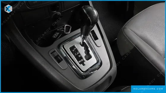 KGM - SSANGYONG KORANDO 4WD GT 9-SEATER