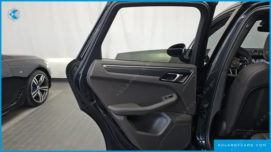 PORSCHE MACAN 2.0