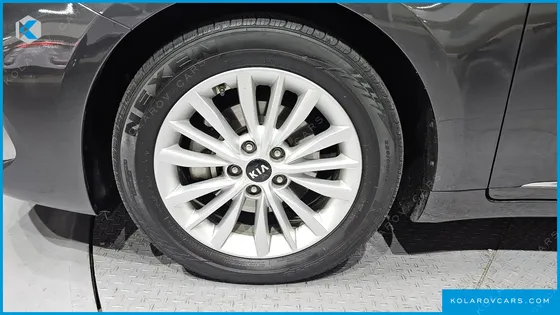 KIA K7 3.0 LPI STANDARD(RENTED CAR)