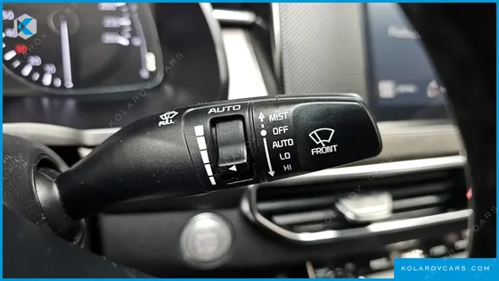 KIA K7 3.0 LPI STANDARD(RENTED CAR)