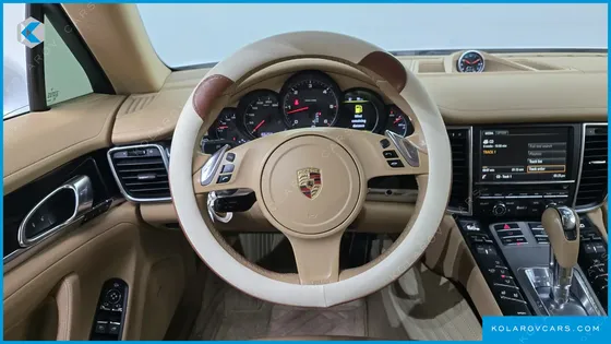 PORSCHE PANAMERA 3.0 DIESEL