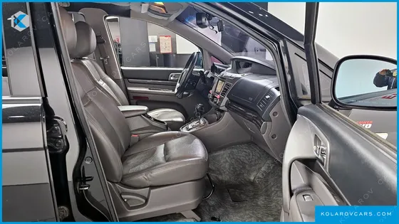 KGM - SSANGYONG KORANDO 4WD GT 11-SEATER