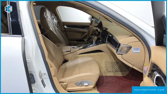 PORSCHE PANAMERA 3.0 DIESEL