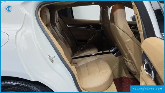 PORSCHE PANAMERA 3.0 DIESEL