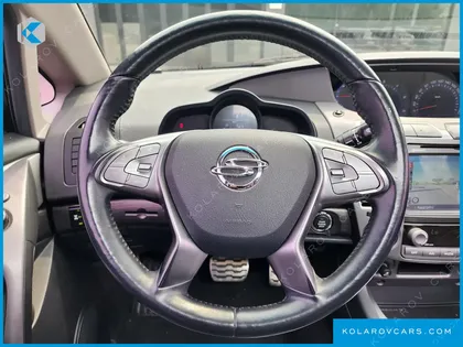 KGM - SSANGYONG KORANDO 4WD TX 9-SEATER