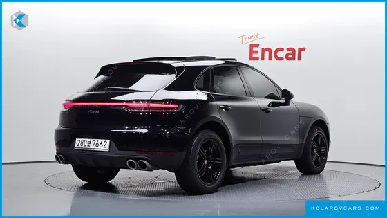PORSCHE MACAN 2.0