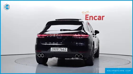 PORSCHE MACAN 2.0
