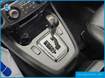 KGM - SSANGYONG KORANDO 4WD TX 11-SEATER