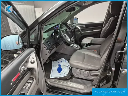 KGM - SSANGYONG KORANDO 4WD EXTREME 9-SEATER
