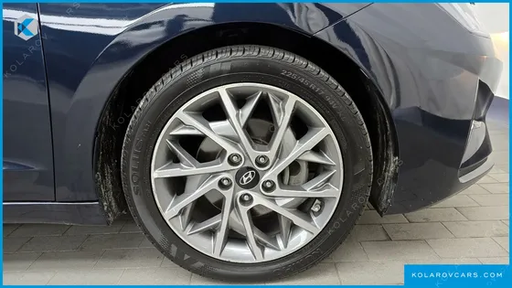 HYUNDAI ELANTRA (AVANTE) 1.6