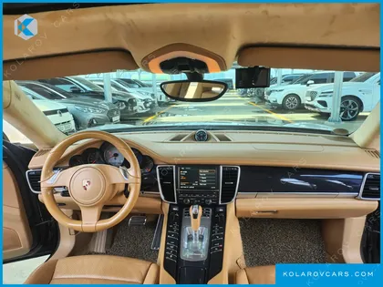 PORSCHE PANAMERA 4.8 4S