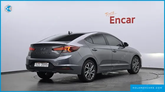 HYUNDAI ELANTRA (AVANTE) 1.6