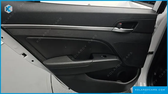 HYUNDAI ELANTRA (AVANTE) 1.6