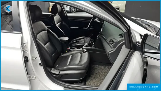 HYUNDAI ELANTRA (AVANTE) 1.6