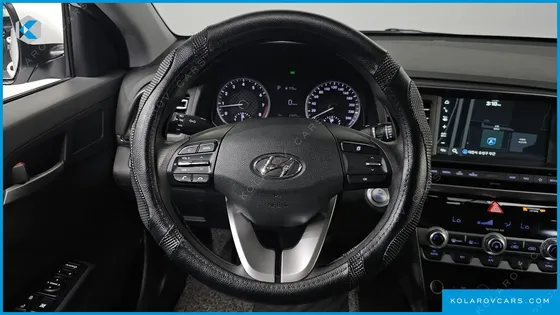 HYUNDAI ELANTRA (AVANTE) 1.6