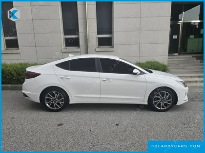 HYUNDAI ELANTRA (AVANTE) 1.6