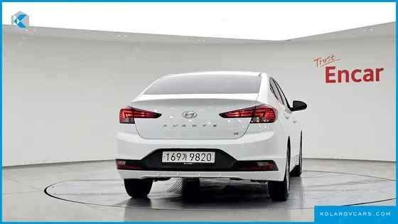 HYUNDAI ELANTRA (AVANTE) 1.6