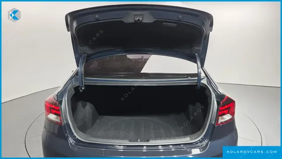HYUNDAI ELANTRA (AVANTE) 1.6