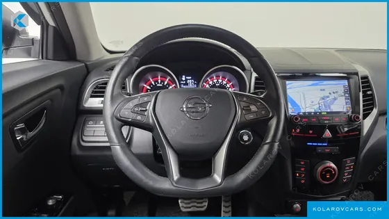 KGM - SSANGYONG TIVOLI VX 2WD