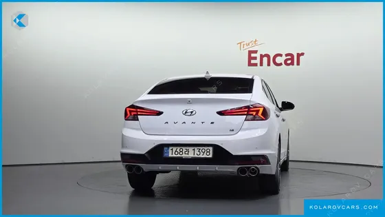 HYUNDAI ELANTRA (AVANTE) 1.6