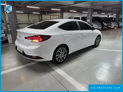 HYUNDAI ELANTRA (AVANTE) 1.6