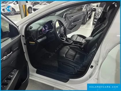 HYUNDAI ELANTRA (AVANTE) 1.6