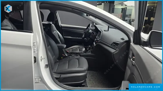 HYUNDAI ELANTRA (AVANTE) 1.6