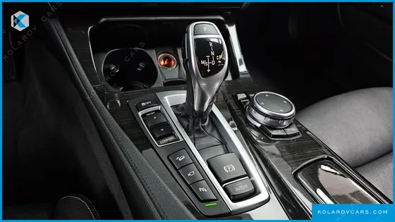 BMW 5 SERIES 528I XDRIVE LUXURY PLUS