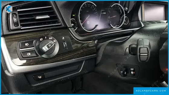 BMW 5 SERIES 528I XDRIVE LUXURY PLUS