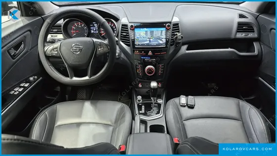 KGM - SSANGYONG TIVOLI VX 2WD
