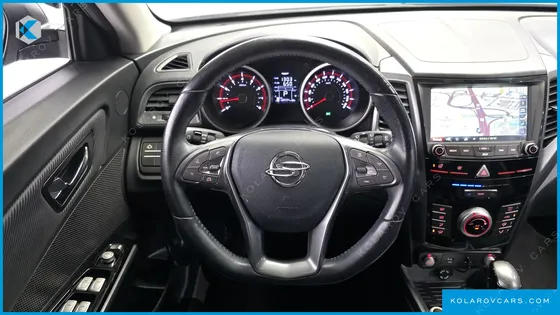 KGM - SSANGYONG TIVOLI VX 2WD