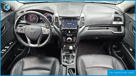 KGM - SSANGYONG TIVOLI VX 2WD
