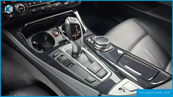 BMW 5 SERIES 520D