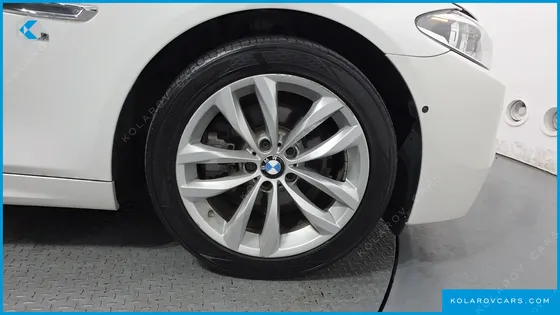 BMW 5 SERIES 520D M AERO DYNAMIC