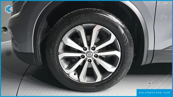 RENAULT KOREA QM6 (KOLEOS) 2.0 LPE LE SIGNATURE 2WD
