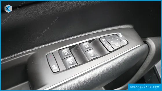RENAULT KOREA QM6 (KOLEOS) 2.0 LPE LE SIGNATURE 2WD