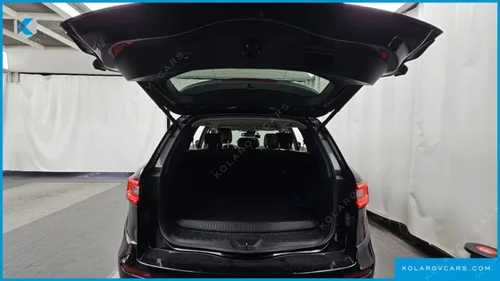 RENAULT KOREA QM6 (KOLEOS) 2.0 LPE RE SIGNATURE 2WD