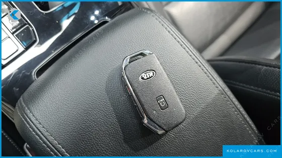 KIA K7 3.0 LPI TRENDY(RENTED CAR)