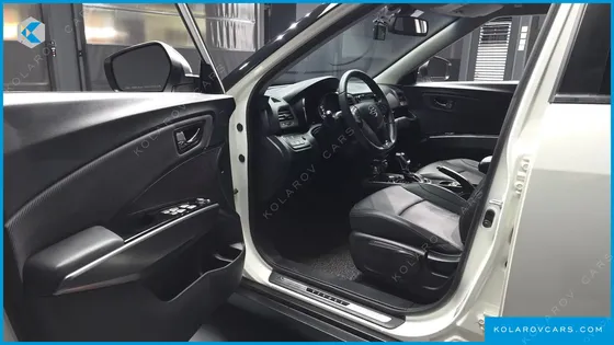 KGM - SSANGYONG TIVOLI LX 2WD