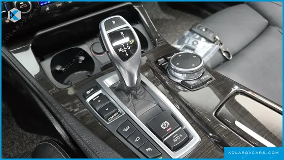 BMW 5 SERIES 528I XDRIVE LUXURY PLUS