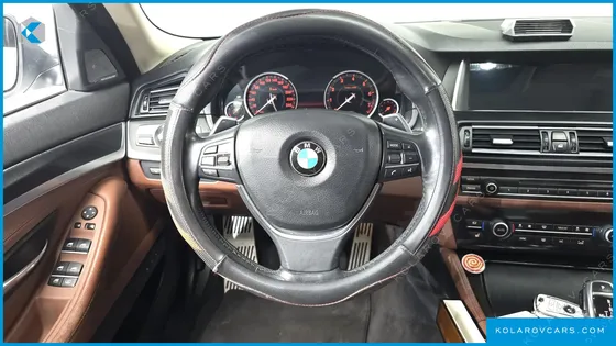 BMW 5 SERIES 528I XDRIVE