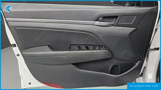 HYUNDAI ELANTRA (AVANTE) 1.6