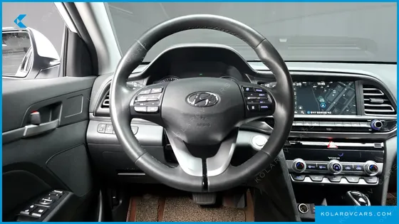 HYUNDAI ELANTRA (AVANTE) 1.6