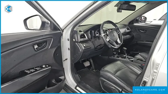 KGM - SSANGYONG TIVOLI LX 2WD