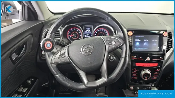 KGM - SSANGYONG TIVOLI LX 2WD