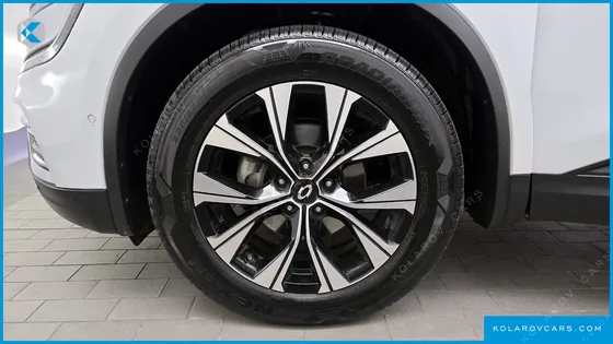 RENAULT KOREA QM6 (KOLEOS) 2.0 GDE LE SIGNATURE 2WD