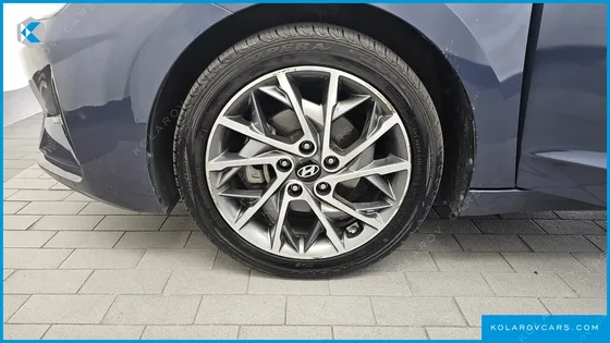 HYUNDAI ELANTRA (AVANTE) 1.6